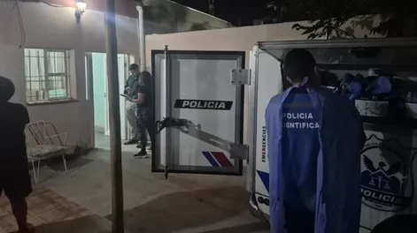 Personal de Criminalística trabajó en el lugar.