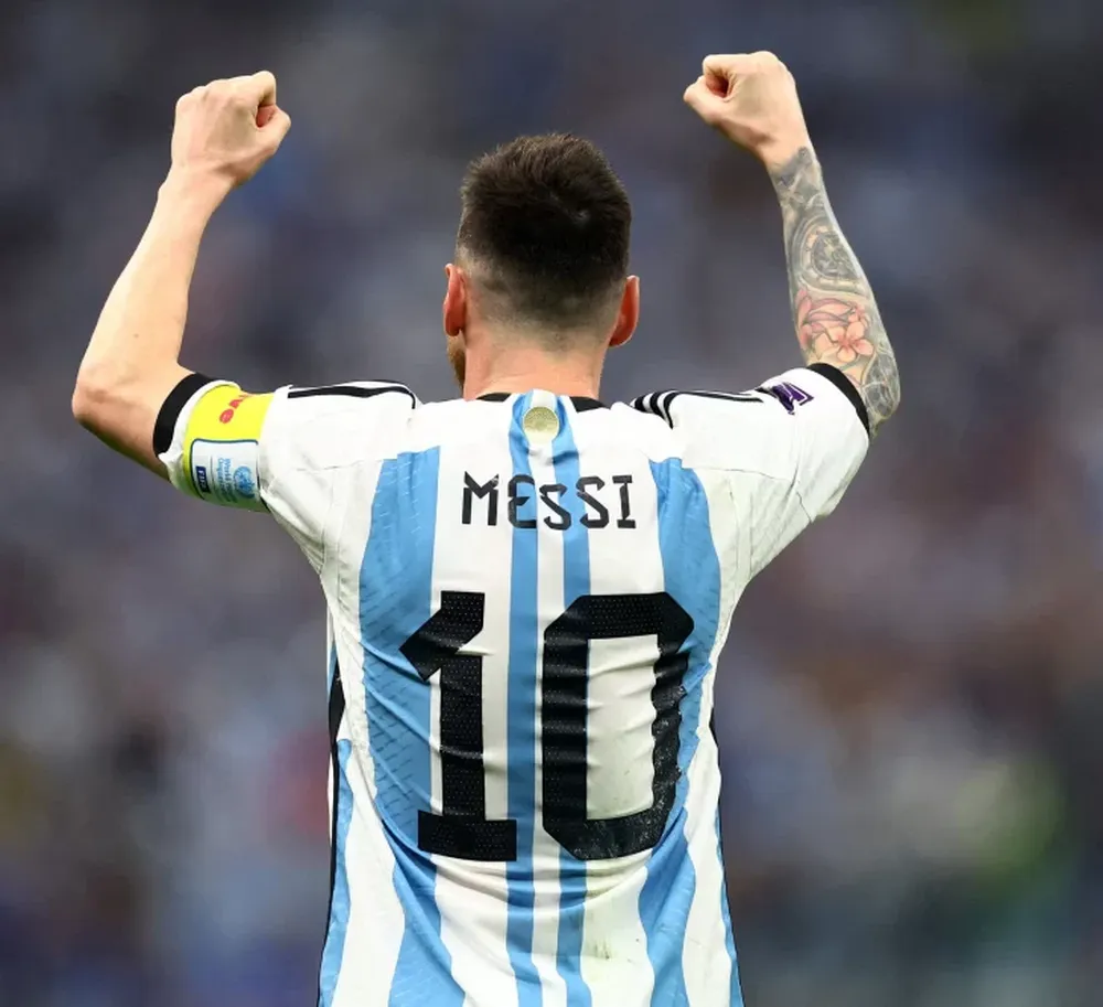 Quieren a Lio campeón jugando en Bangladesh