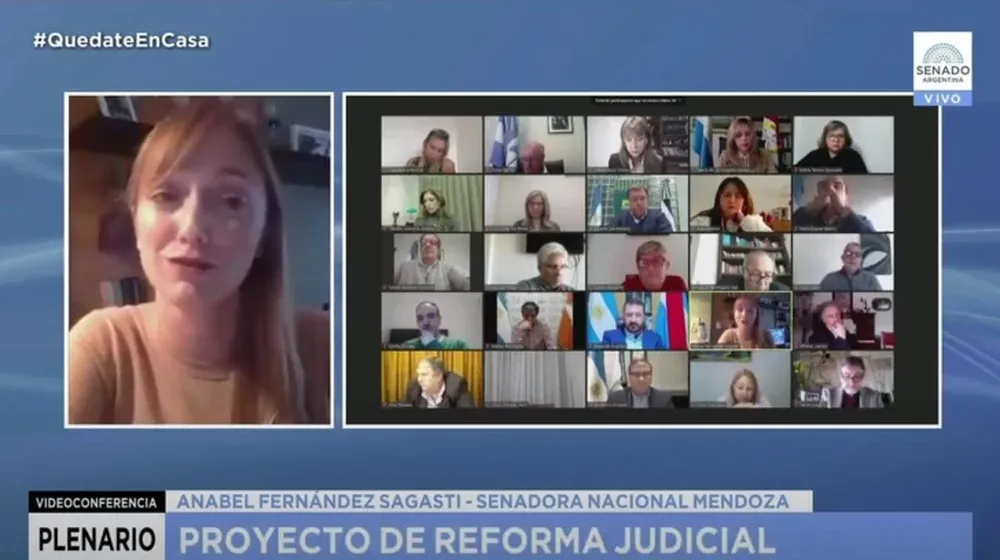 Avanza la reforma judicial en el Senado: obtuvo dictamen de comisión y se debatirá en el recinto