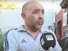 Eduardo Bazán, previo a la detención por la triple amenaza de bomba al Centro Cívico, había dado una nota a un medio televiso de San Juan por problemas que tenía con una vecina, la misma que lo terminó denunciado después. Eduardo Bazán, previo a la detención por la triple amenaza de bomba al Centro Cívico, había dado una nota a un medio televiso de San Juan por problemas que tenía con una vecina, la misma que lo terminó denunciado después.