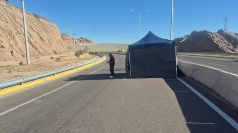 Falleció una agente de policía en el Dique de Ullum.-