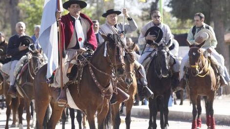 Se largó la fiesta  gaucha para unir  2 departamentos