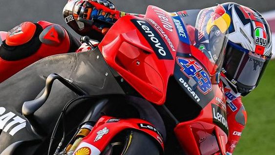 Ducati dominó los ensayos