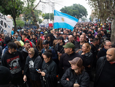 Finalmente, el homenaje se hizo en Avellaneda. Finalmente, el homenaje se hizo en Avellaneda.
