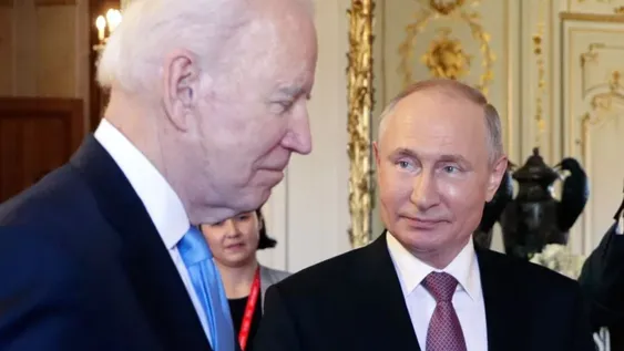 Biden advierte a Putin que invadir Ucrania traerá una respuesta “con severos costos”
