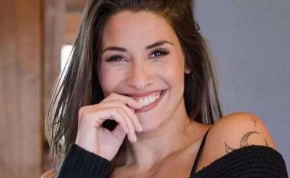 Ivana Nadal decidió vender sus fotos eróticas y publicó un adelanto sin censura