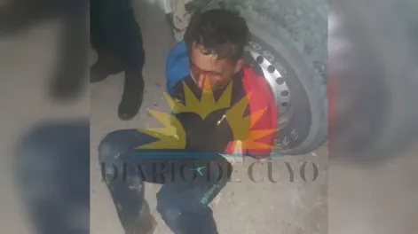 [FOTOS IMPACTANTES] Una decena de vecinos desfiguró a golpes a un delincuente: “Mirá la rata cu…”