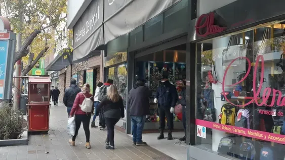 Día del Padre: comerciantes logran acordar un feriado para vender más