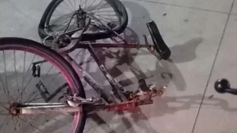 Un reconocido jugador de fútbol atropelló y mató a un delivery