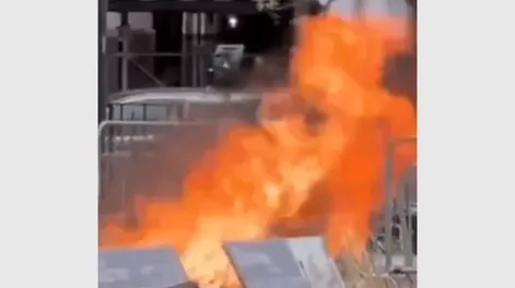 Murió el hombre que se inmoló junto al tribunal que juzga a Donald Trump