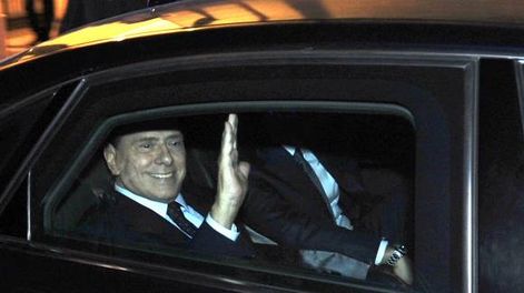 Italia festeja el adiós de Silvio Berlusconi