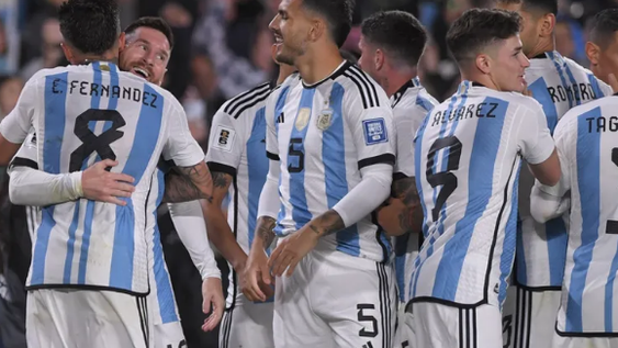 Argentina mantiene el liderazgo en el ranking de la FIFA y Brasil bajó al quinto puesto