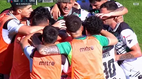 San Martín derrotó a San Lorenzo por 1-0 y sigue en carrera