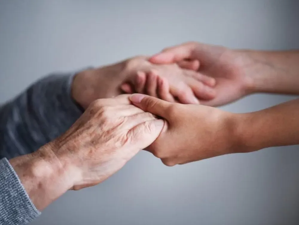 Un estudio revela a qué edad comienzan a envejecer las personas