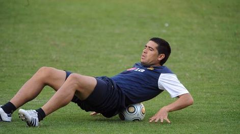 Román Riquelme pone trabas