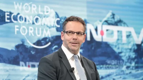 Sandleris dijo que el BCRA mantendrá “su política monetaria restrictiva”