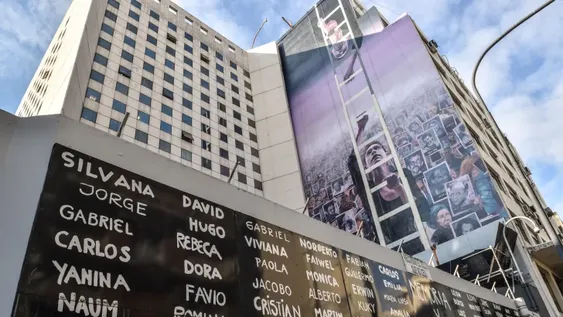 Confirmaron la realización del juicio en ausencia contra los acusados del atentado a la AMIA