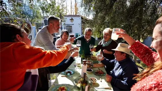 Córdoba habilitó las reuniones familiares para este domingo