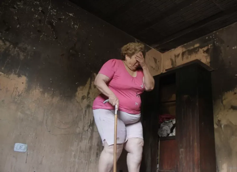 Un incendio, el nuevo drama de una familia que vive en una casa prestada