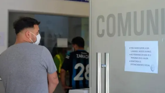 En la Costa Atlántica, los turistas con síntomas de Covid no encuentran dónde hisoparse