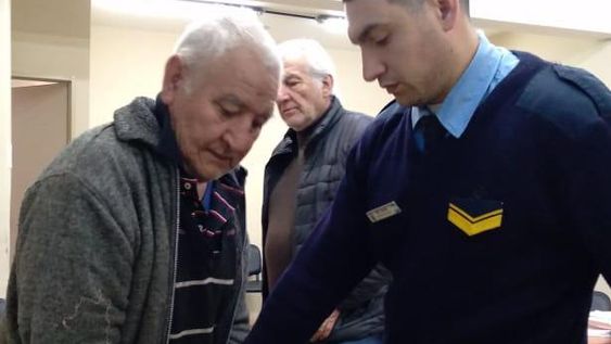 Tiene 74 años y cayó preso por violar y embarazar a su vecina de 15 ¿abortará?