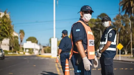 Rige agravamiento de las penas por violar el distanciamiento: las multas superan el $1 millón
