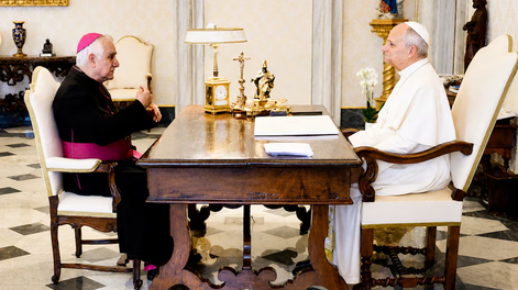 El arzobispo Jorge Lozano: Queremos privilegiar la salud del Papa, si hay que reprogramar, se reprogramará