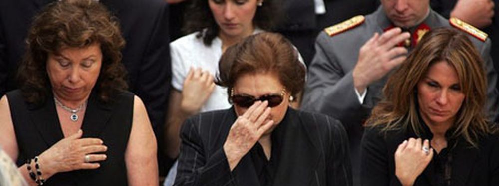 Niegan revelaciones de biografía de Pinochet