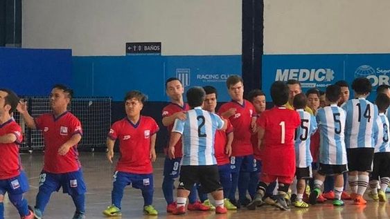 La Selección Argentina de Talla Baja liquidó a Chile