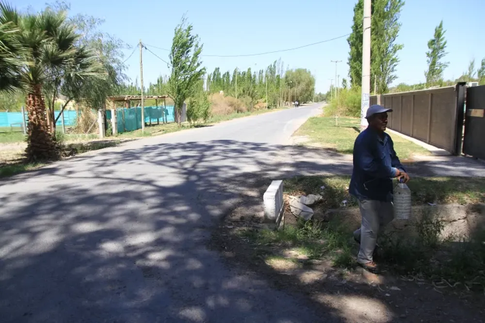 Tiene problemas mentales, fue al aeropuerto porque “quería volar” y lo encontraron golpeado