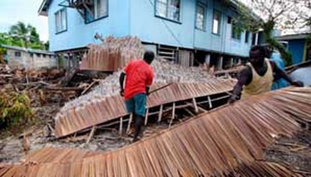 Al menos cinco muertos por un tsunami en el Pacífico Sur
