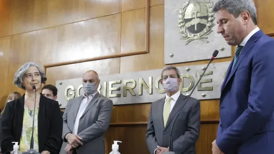 En Educación y en Ambiente confirmaron a nuevos funcionarios y a los que siguen