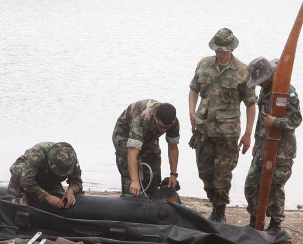 El tiempo, el enemigo más inflexible de los rescatistas