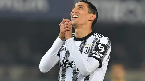 Juventus pierde 15 puntos por fraude financiero y se queda afuera del campeonato