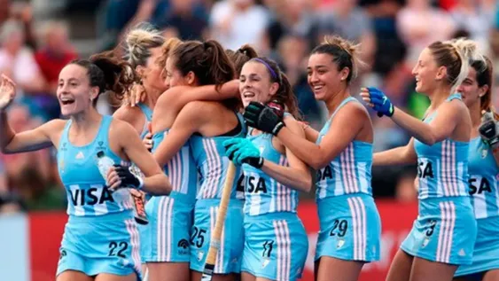 Las Leonas juegan contra Inglaterra