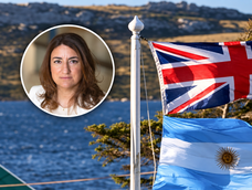 Mariana Plaza, embajadora argentina en Londres, fue convocada por el Gobierno británico en medio de la disputa por la explotación petrolera en Malvinas.