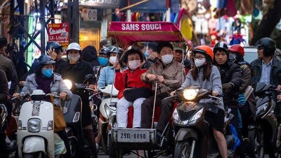 A Laurita Fernández se le “cayó” la toalla luego de la ducha