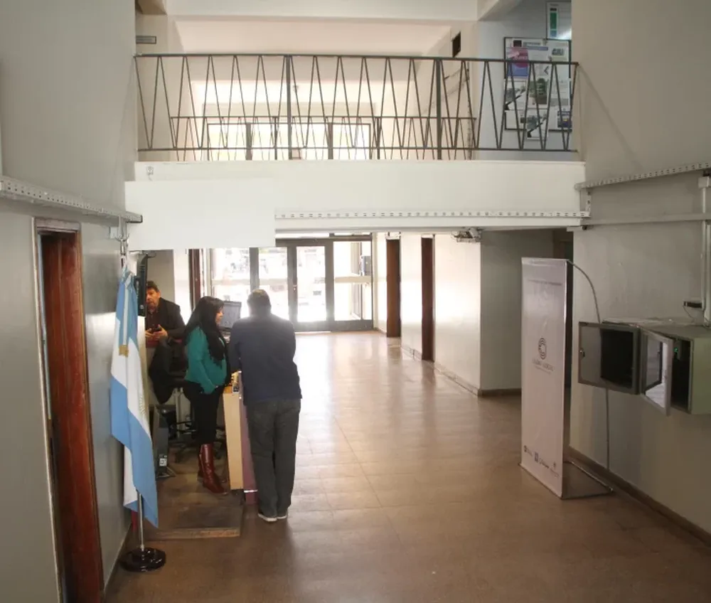 Le llamó por teléfono su nieta y le dijo que mataría a su madre cuando la encuentre