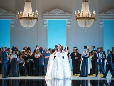La Traviata, producción del Teatro Colón con reposición del Teatro del Bicentenario, subirá a escena los días 22, 24 y 26 de octubre.&nbsp;