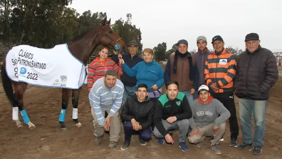 Constanzo irá por todo