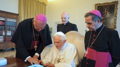 Sus agitados  ocho años de  pontificado