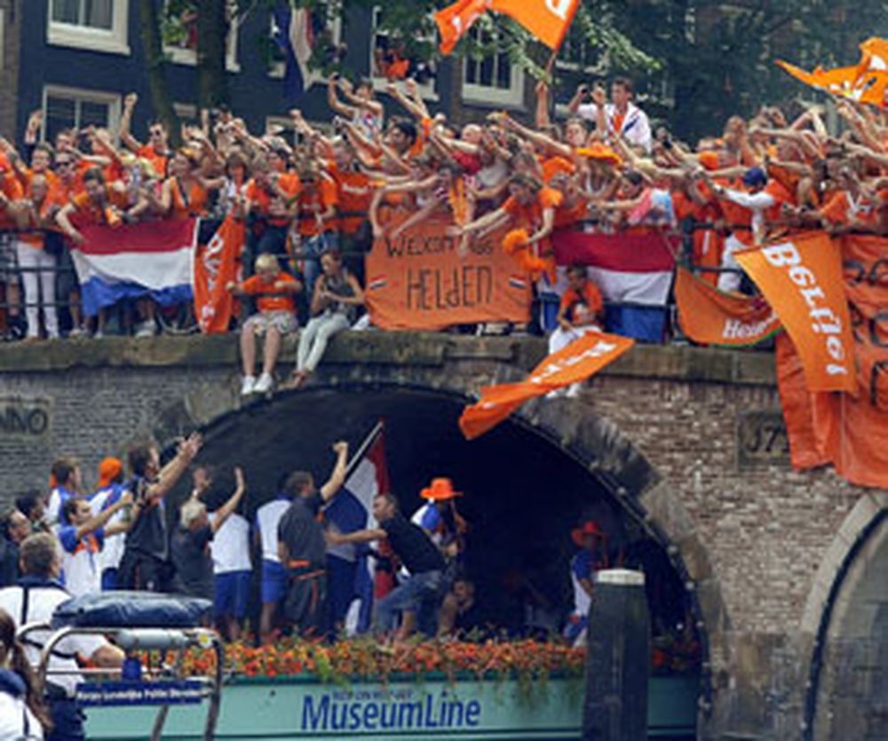 La “Orange” recibió su homenaje