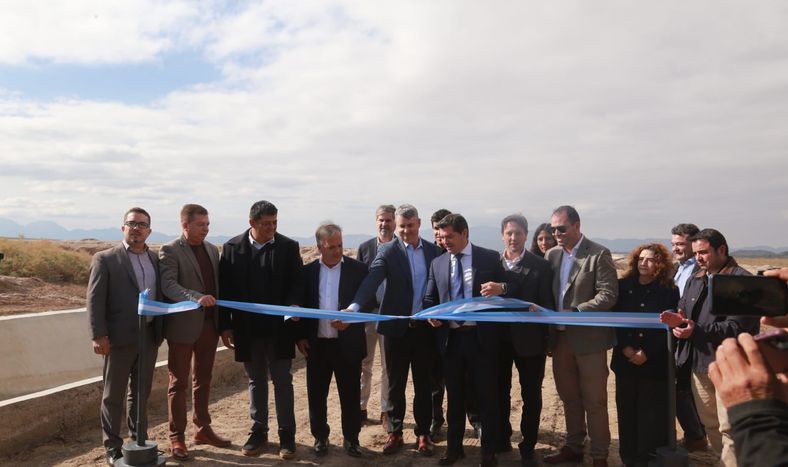 Este anunció fue encabezado por el gobernador Marcelo Orrego. La obra fue financiada a través de fideicomisos mineros de Veladero y Gualcamayo