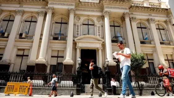 Programa ATP: 2.000 empresas deberán devolverle al Estado la ayuda por haber comprado dólares