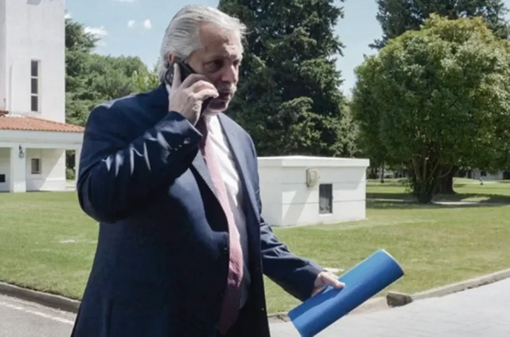 Optimismo por estar entre los pocos países que vacunan antes del 2021