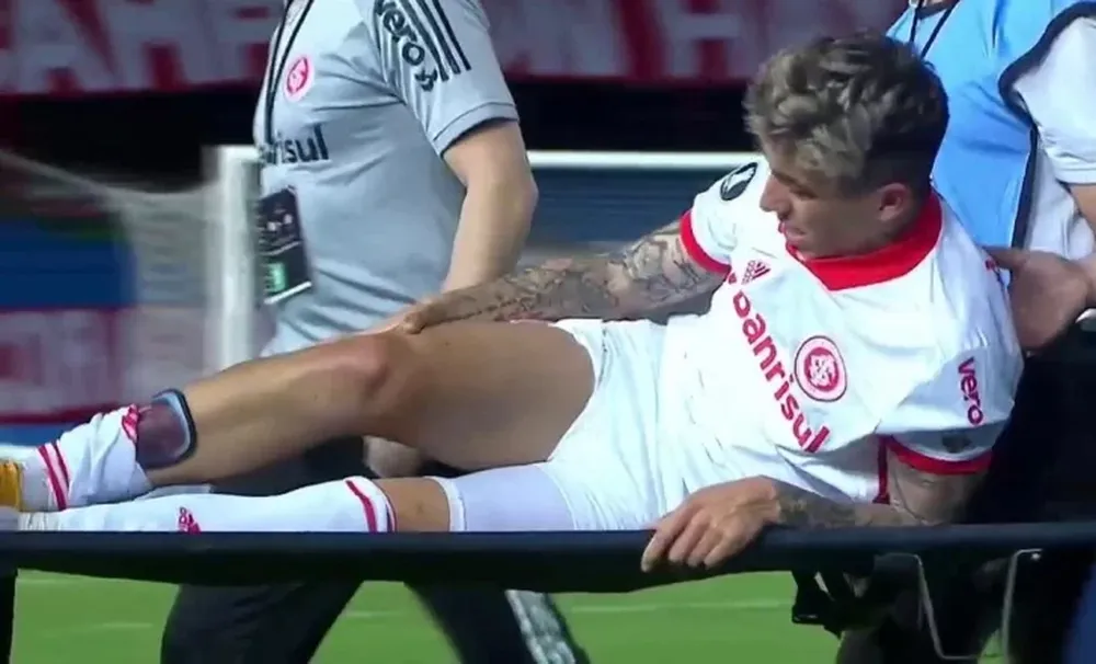 Segunda baja para Scaloni: Saravia se rompió los ligamentos de la rodilla derecha