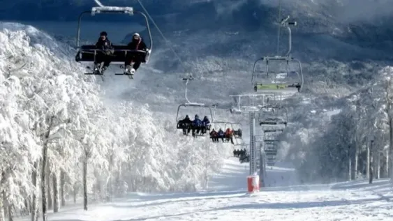 Los centros de esquí presentaron protocolo y esperan poder abrir con la temporada en puerta