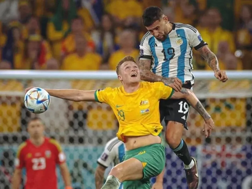 Otamendi alcanzó una marca de Ruggeri y 12 años después tendrá su revancha en cuartos