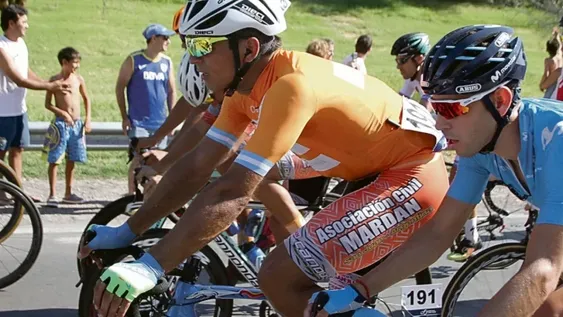 Daniel “Chaqueño” Juárez se adueñó de la segunda etapa de la Vuelta a Jáchal