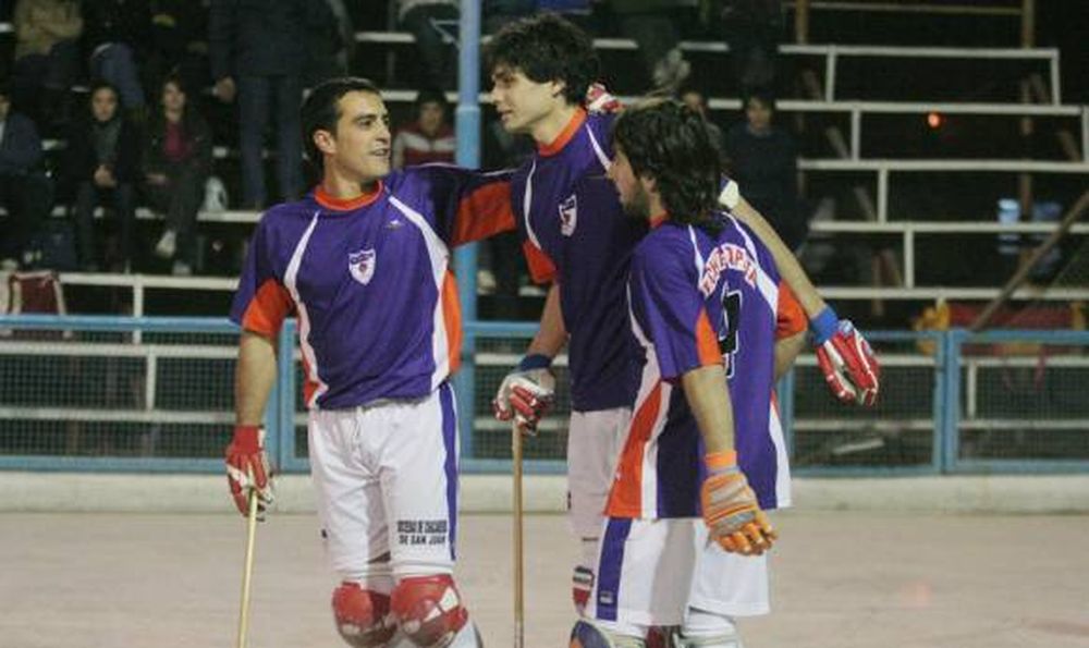 Sólido y único líder
